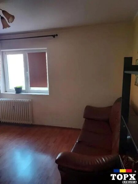 Nicolae Grigorescu, Postavaru, 2 camere,